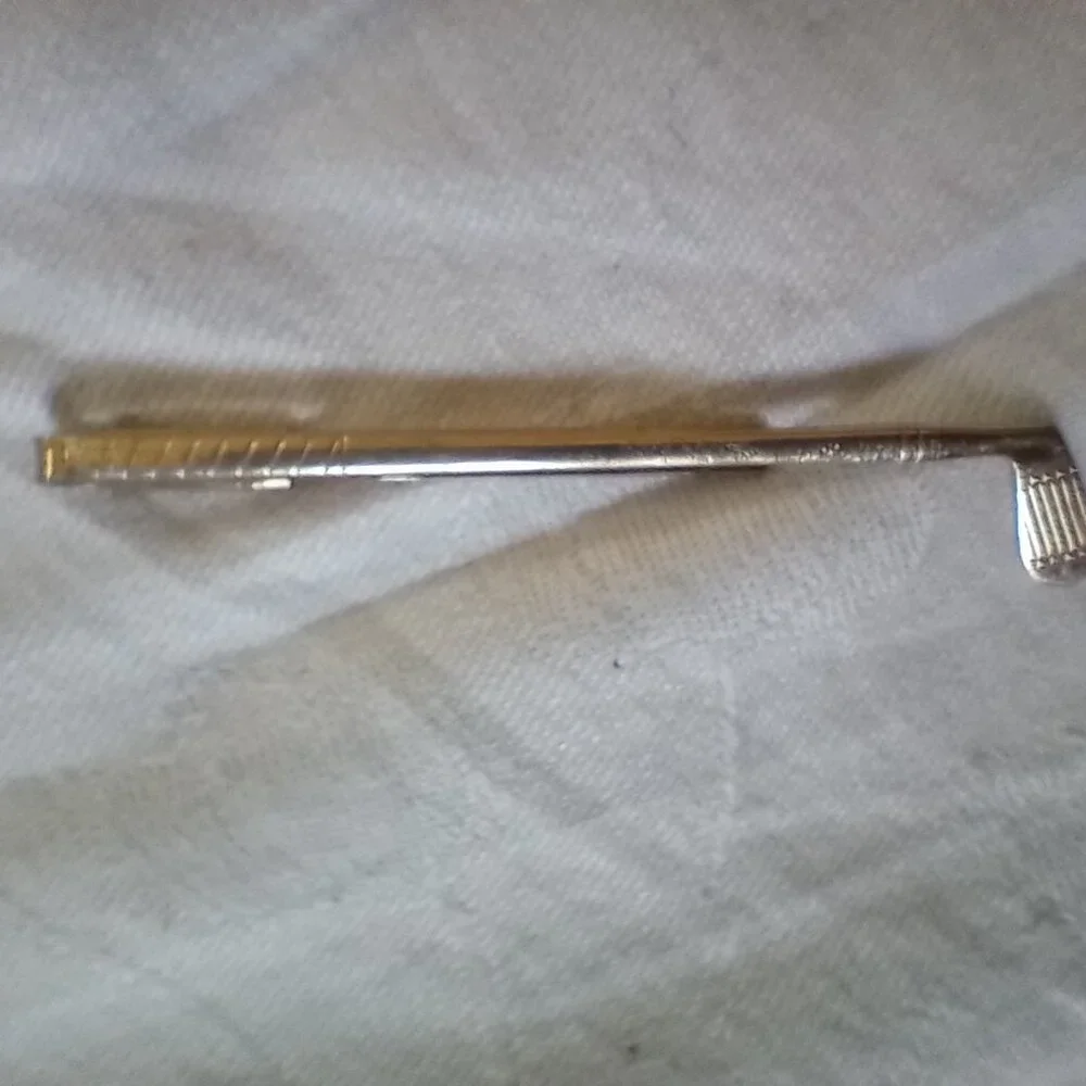 Vintage Hadley Money Clip or Tie Bar Yellow Gold Tone Made USA Golf Club